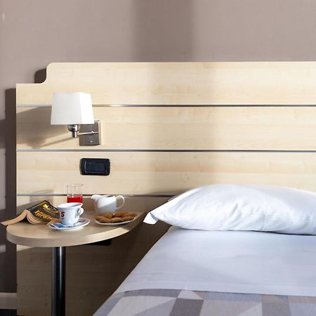 נוצ'טו Hotel Giallo מראה חיצוני תמונה