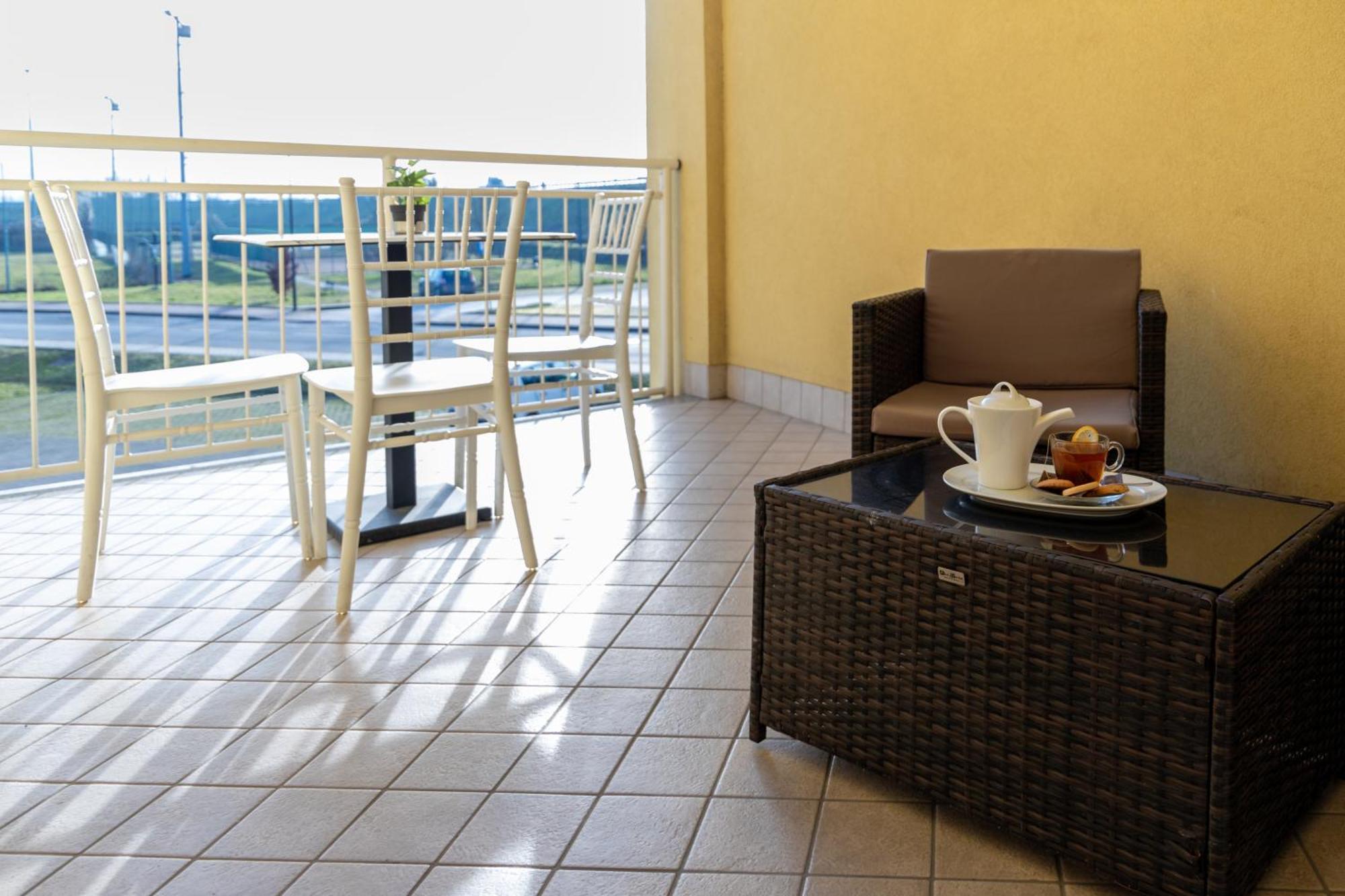 נוצ'טו Hotel Giallo מראה חיצוני תמונה